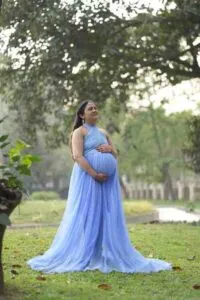 mom to be photoshoot in varanasi by ChitraGeek Studios