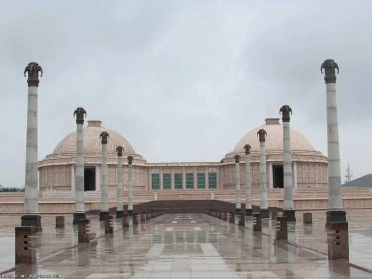 Ambedkar park in lucknow