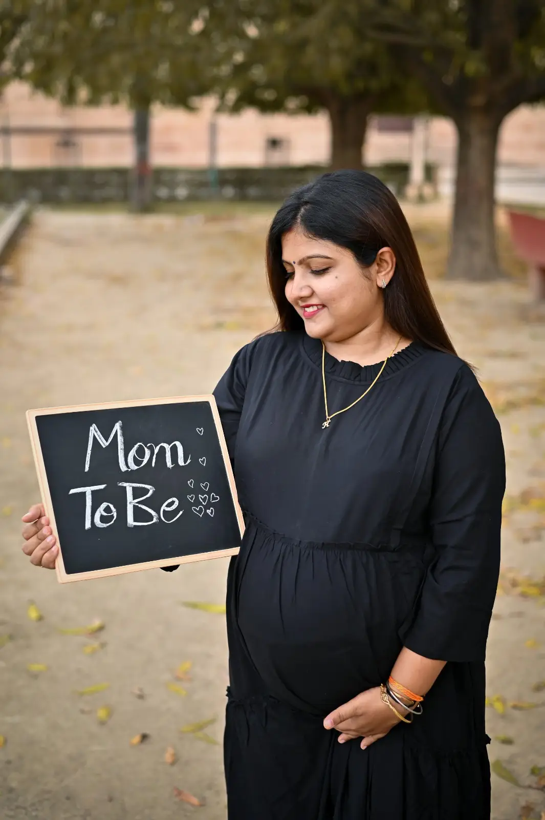 Maternity shoot in lucknow