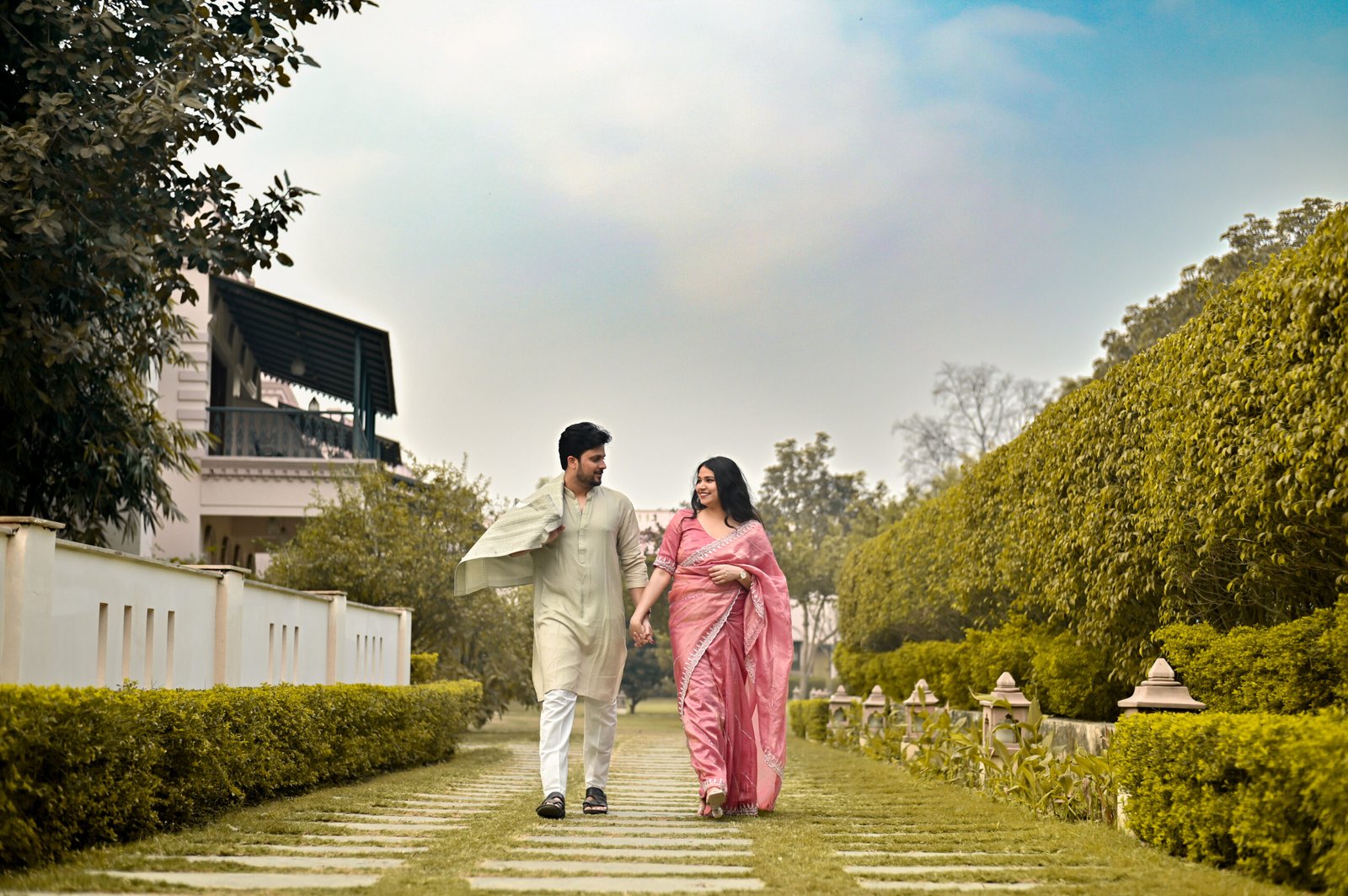 pre-wedding shoot locations in lucknow