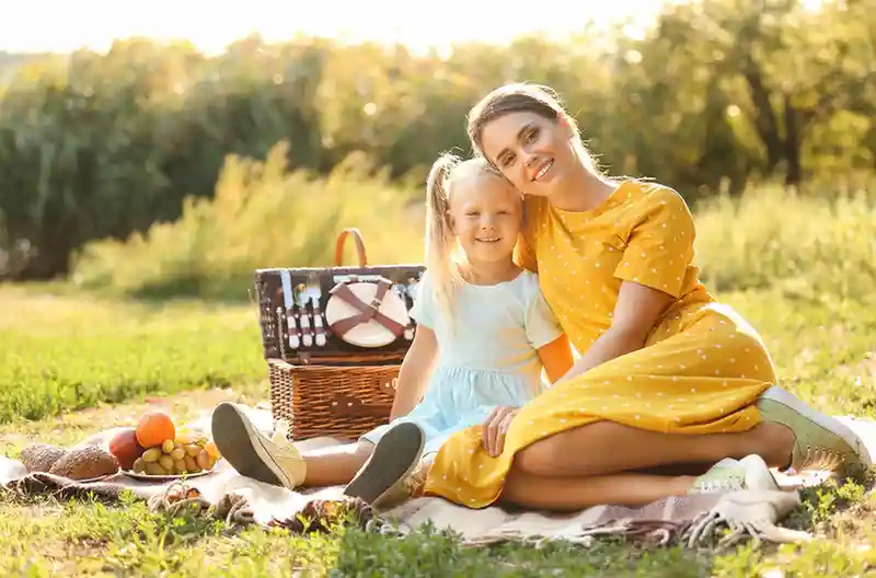 Picnic in the Park with mothers day photoshoot