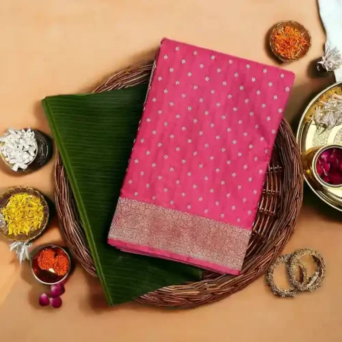 Display Saree Product Photography