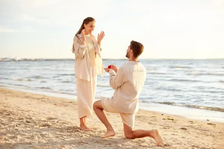 pre wedding shoot clothes ideas