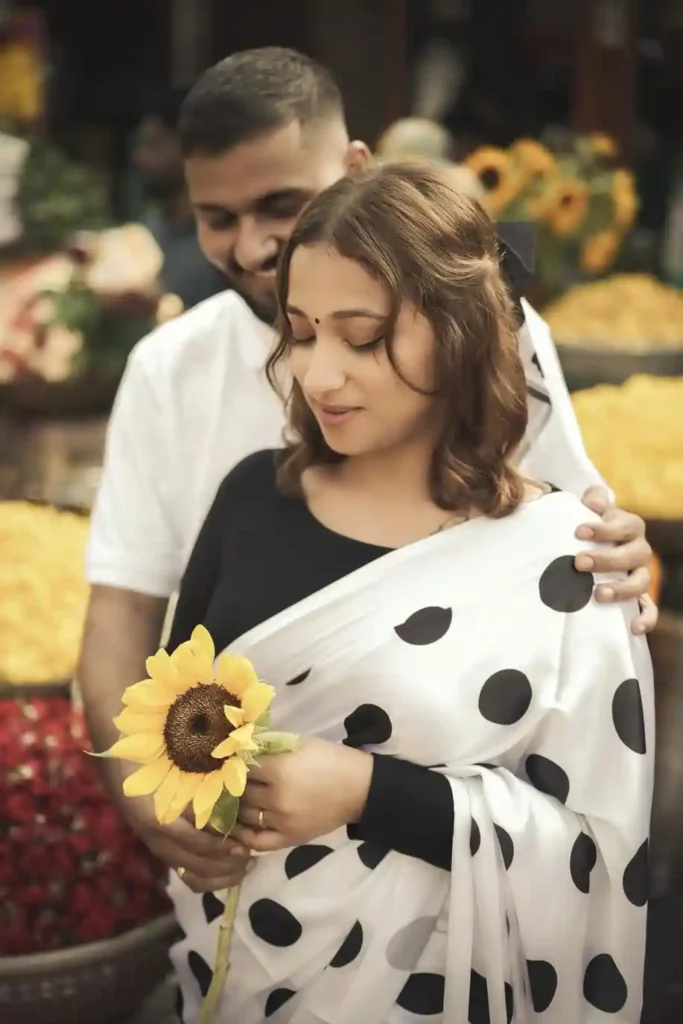 pre-wedding shoot in Maharashtra