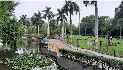 Saras Baug, Pune