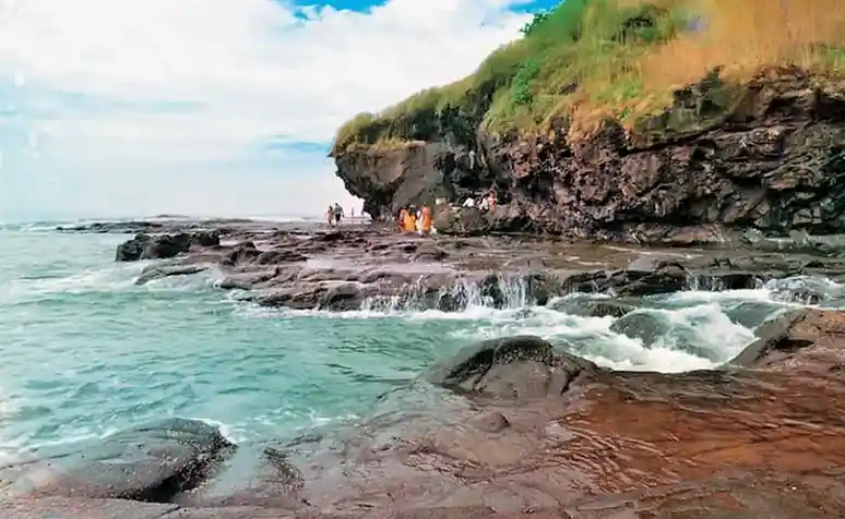 Harihareshwar Beach