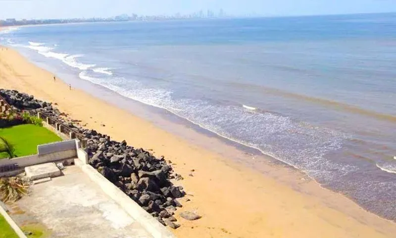 Versova Beach / Juhu Beach