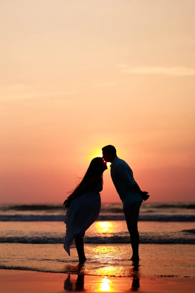 Maternity Photoshoot in Goa capturing the final months of pregnancy by ChitraGeek Studios