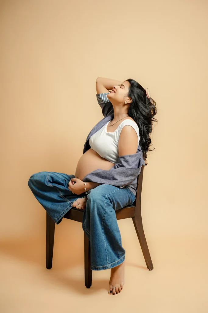 Maternity Photoshoot in Lucknow for expecting parents in comfortable, unhurried sessions by ChitraGeek Studios