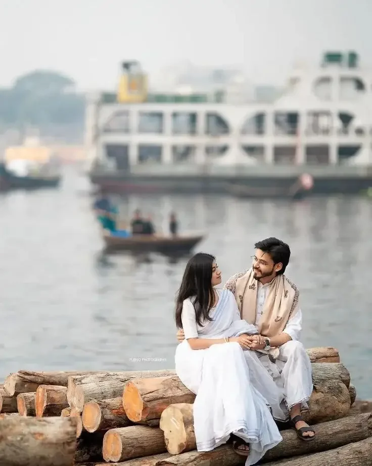 post wedding photoshoot poses